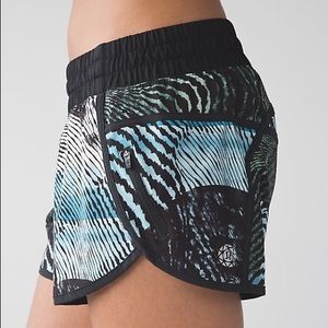 Lululemon SeaWheeze Tracker Short III